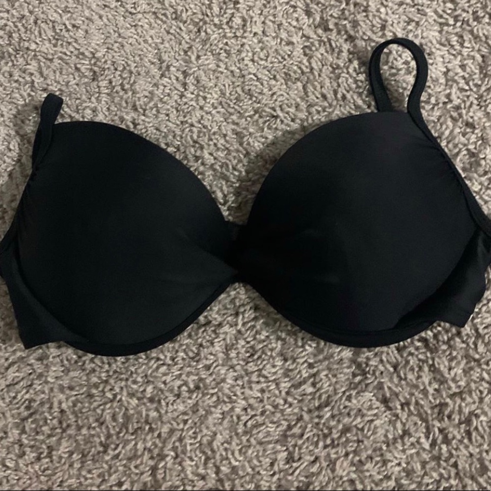 Barely worn! perfect condition!